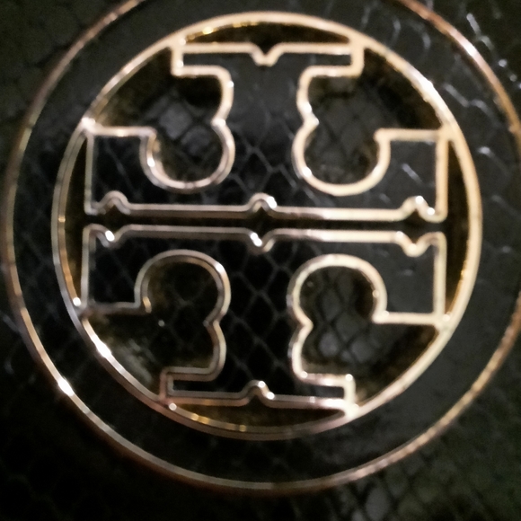 Tory Burch snakeskin wallet - Picture 4 of 13